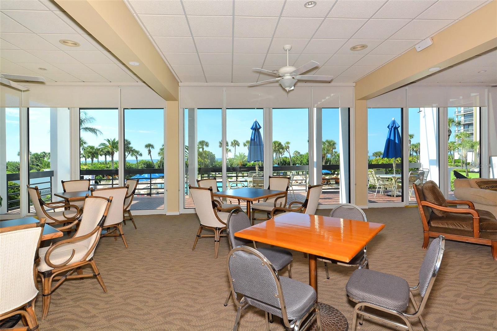 Image 47 of 57 For 1065 Gulf Of Mexico Drive 601