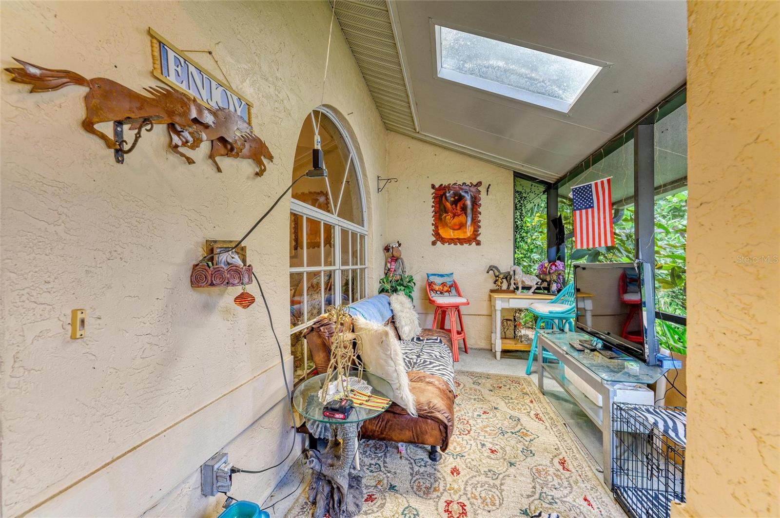 Image 15 of 27 For 620 Burke Road