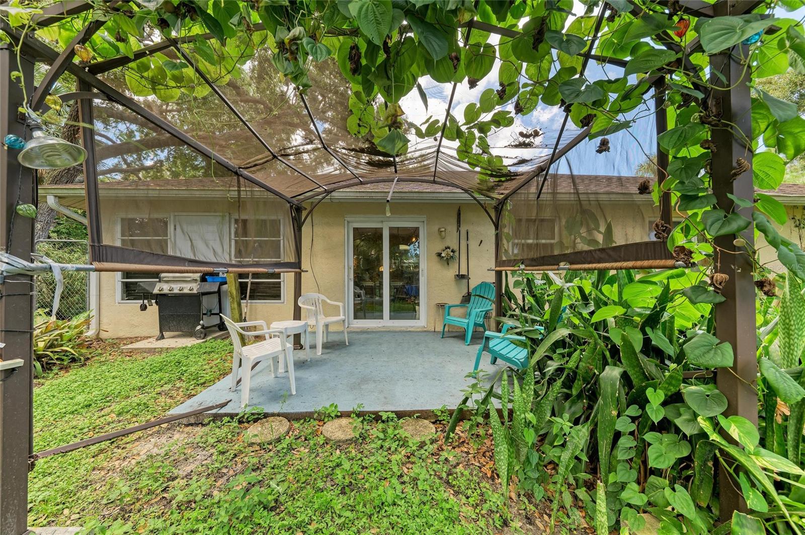 Image 21 of 27 For 620 Burke Road