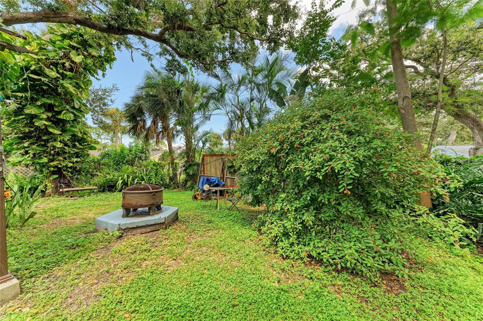 Image 27 of 27 For 620 Burke Road