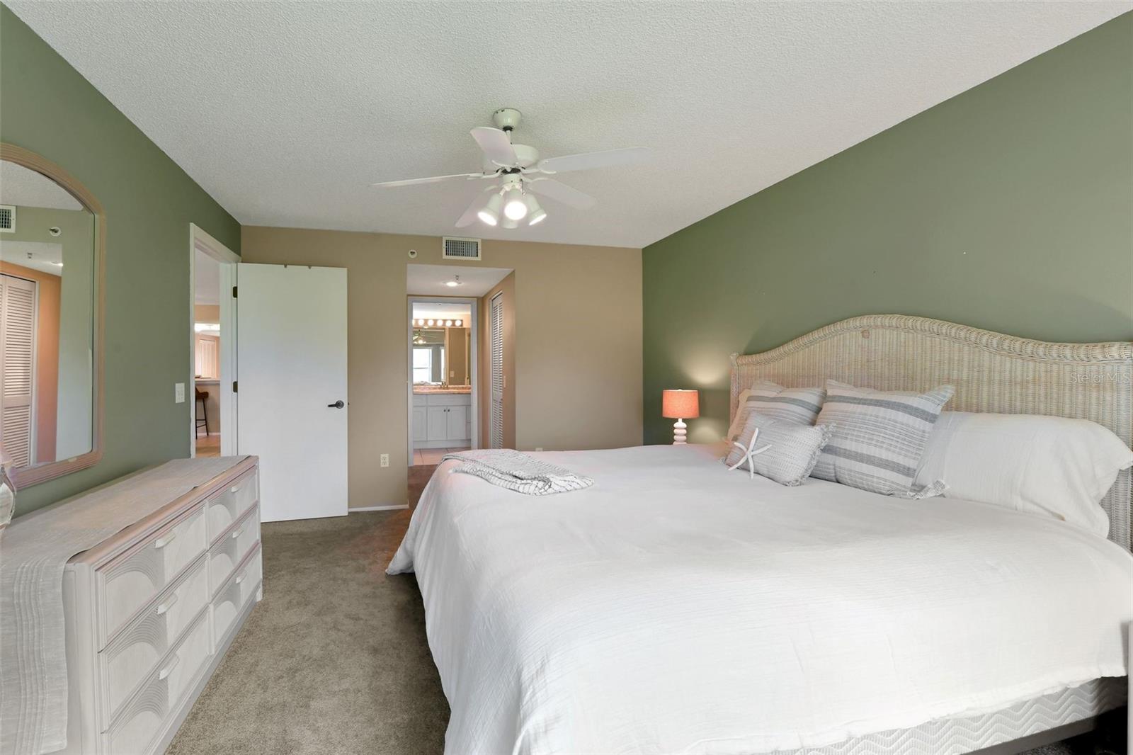 Image 12 of 27 For 6908 Drewrys Bluff 704