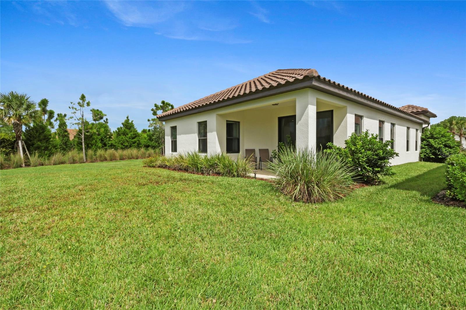 Image 3 of 79 For 301 Palmaria Court