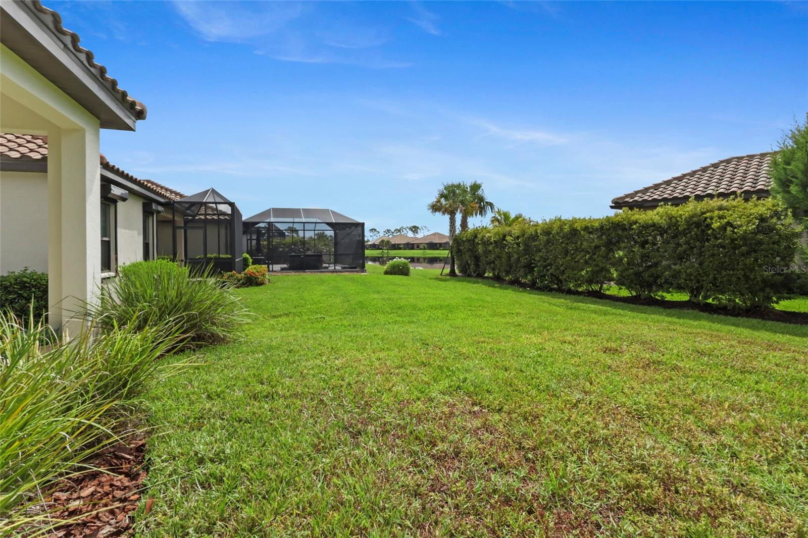Image 39 of 79 For 301 Palmaria Court