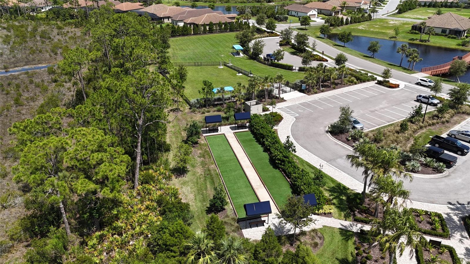 Image 65 of 79 For 301 Palmaria Court