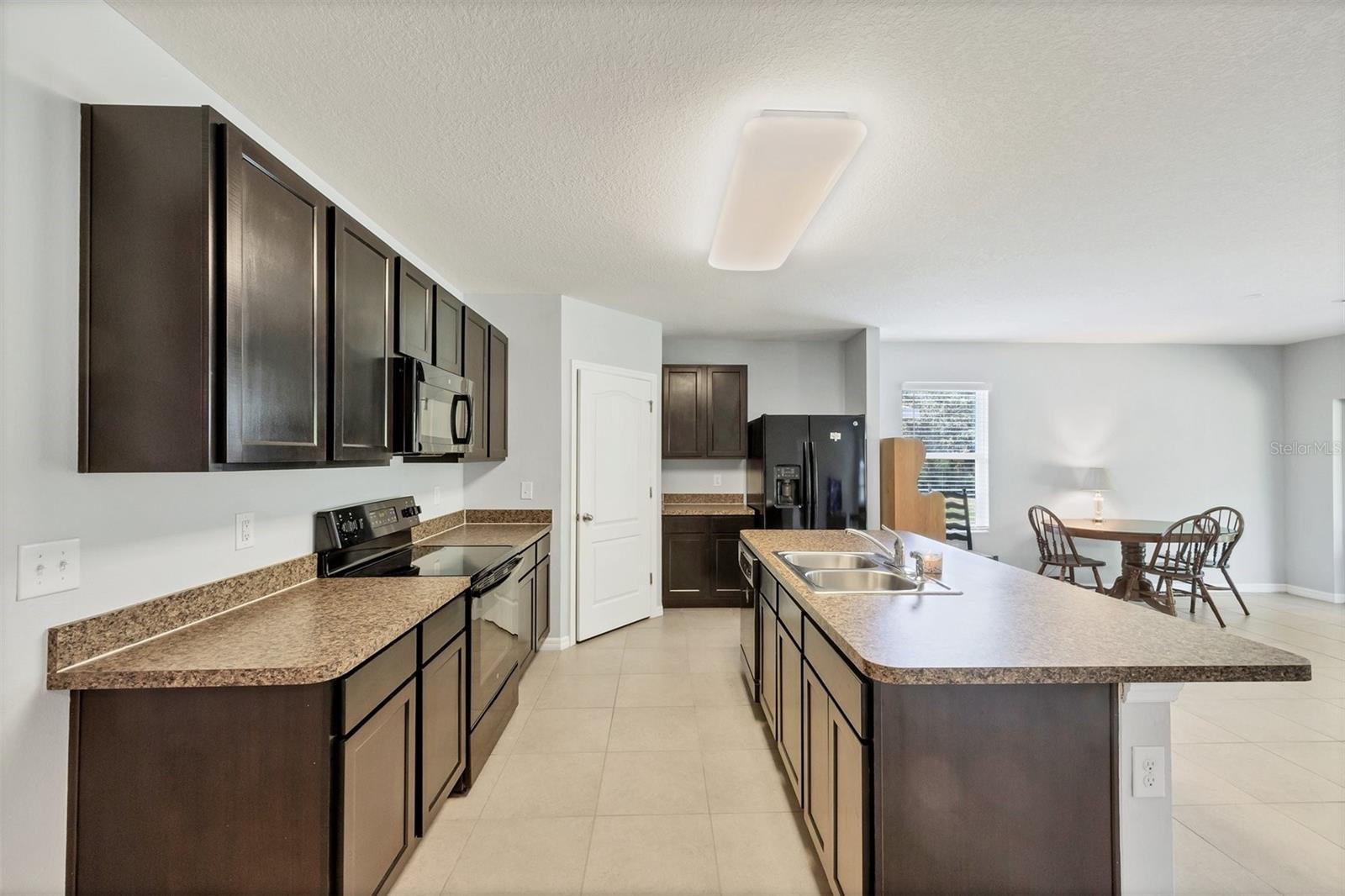 Image 13 of 35 For 5236 11th Street E