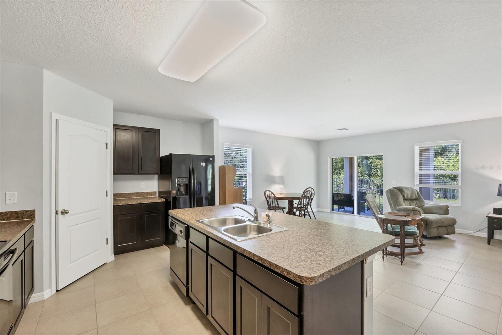 Image 14 of 35 For 5236 11th Street E