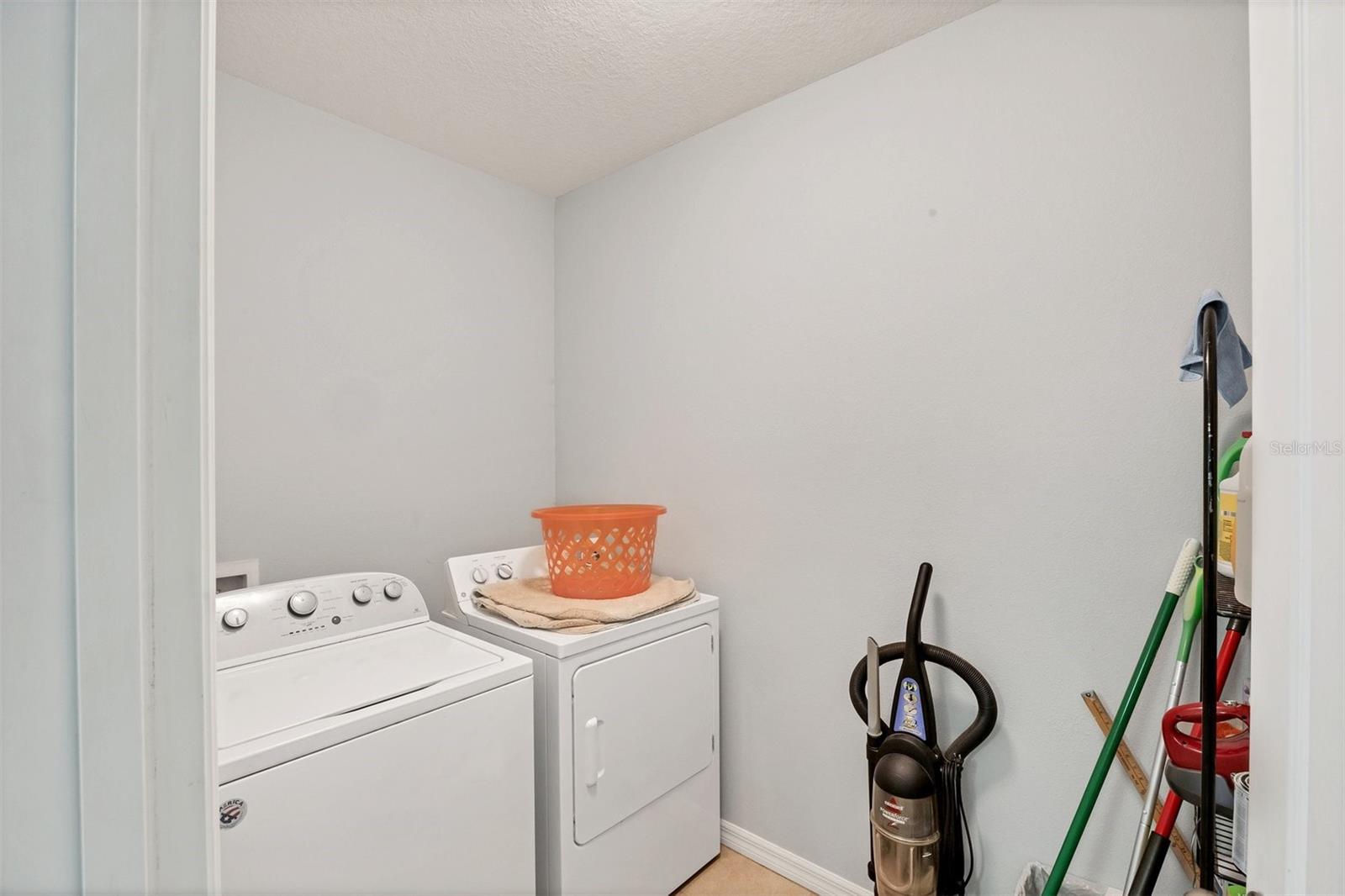 Image 26 of 35 For 5236 11th Street E