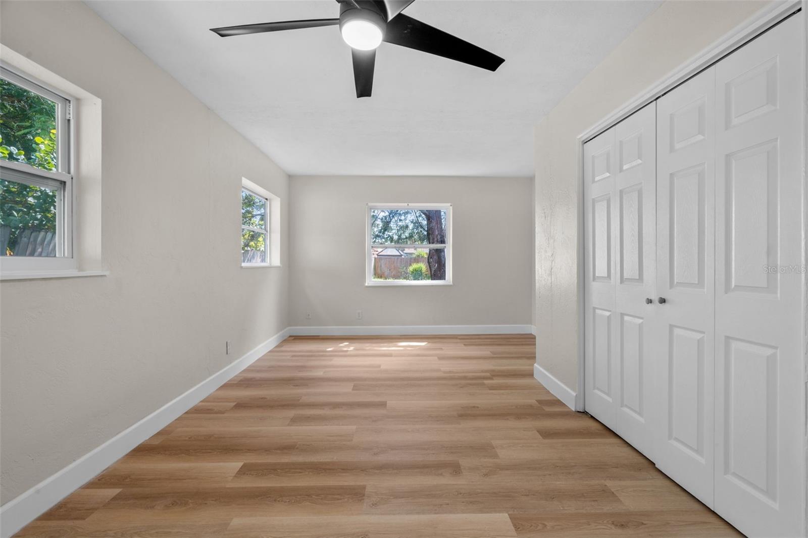 Image 20 of 46 For 5916 Gulfport Boulevard S