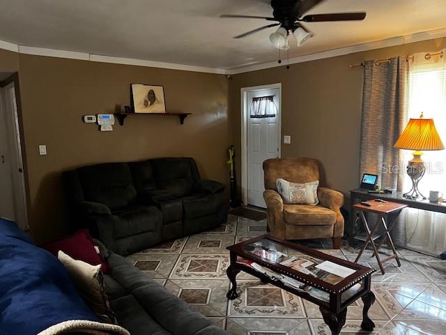 Image 3 of 7 For 250 52nd Street S