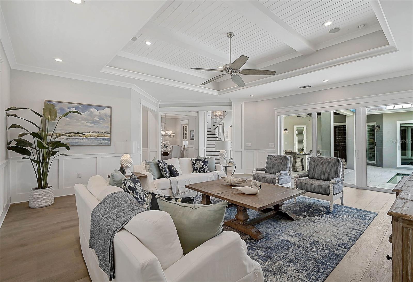 Image 18 of 41 For 601 Triton Bend