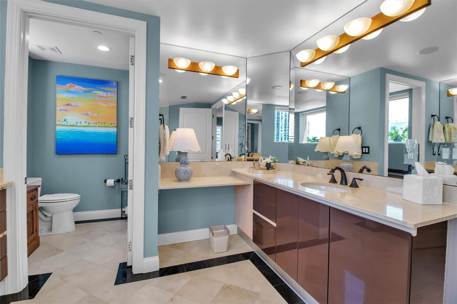 Image 14 of 34 For 128 Golden Gate Point 301b