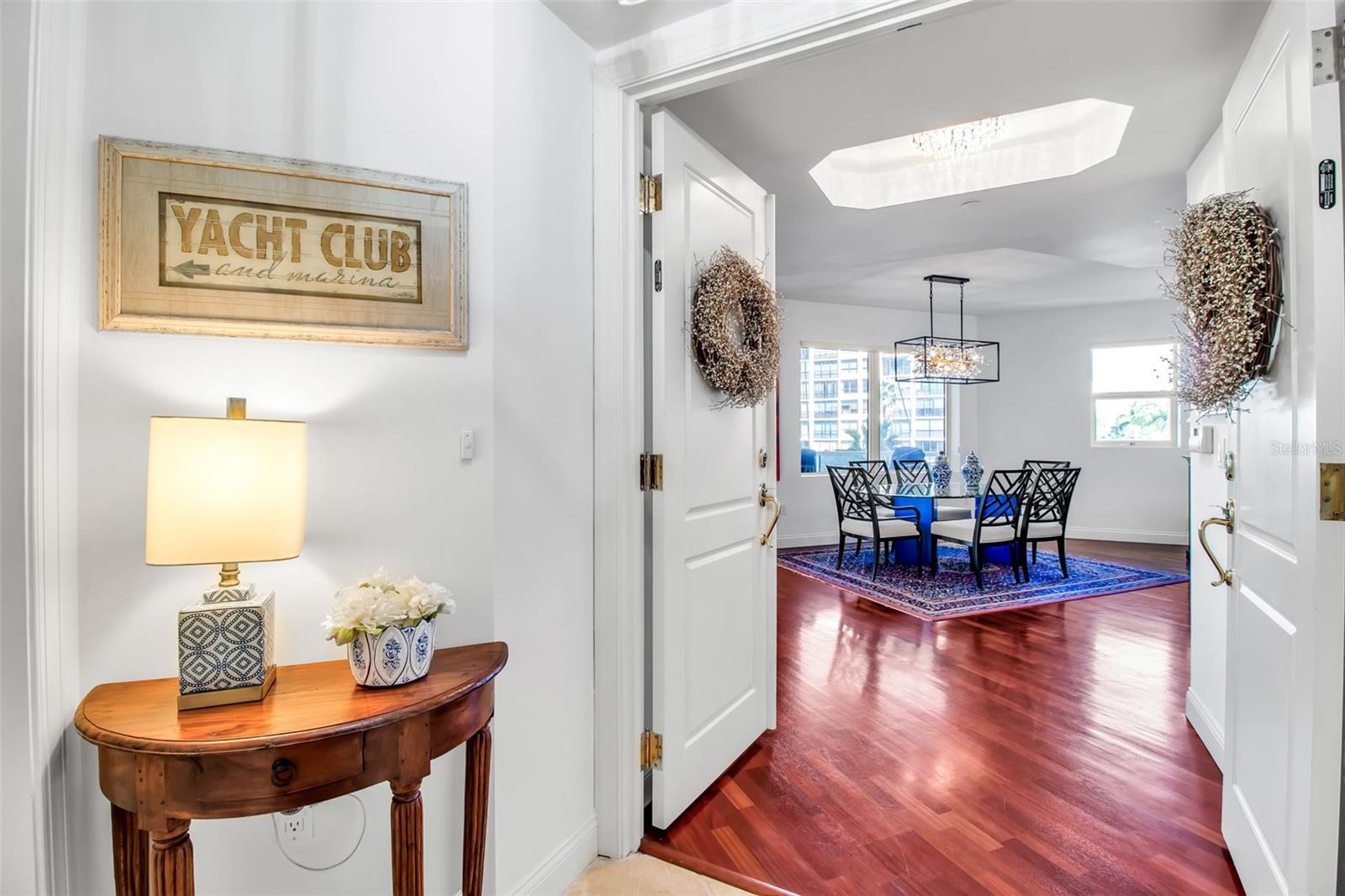 Image 2 of 34 For 128 Golden Gate Point 301b