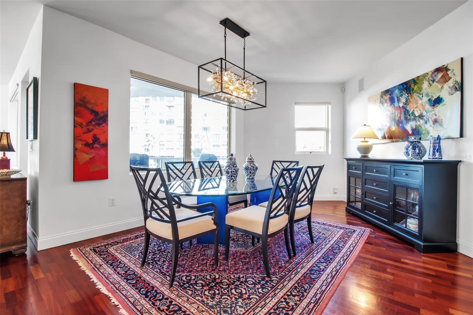 Image 7 of 34 For 128 Golden Gate Point 301b