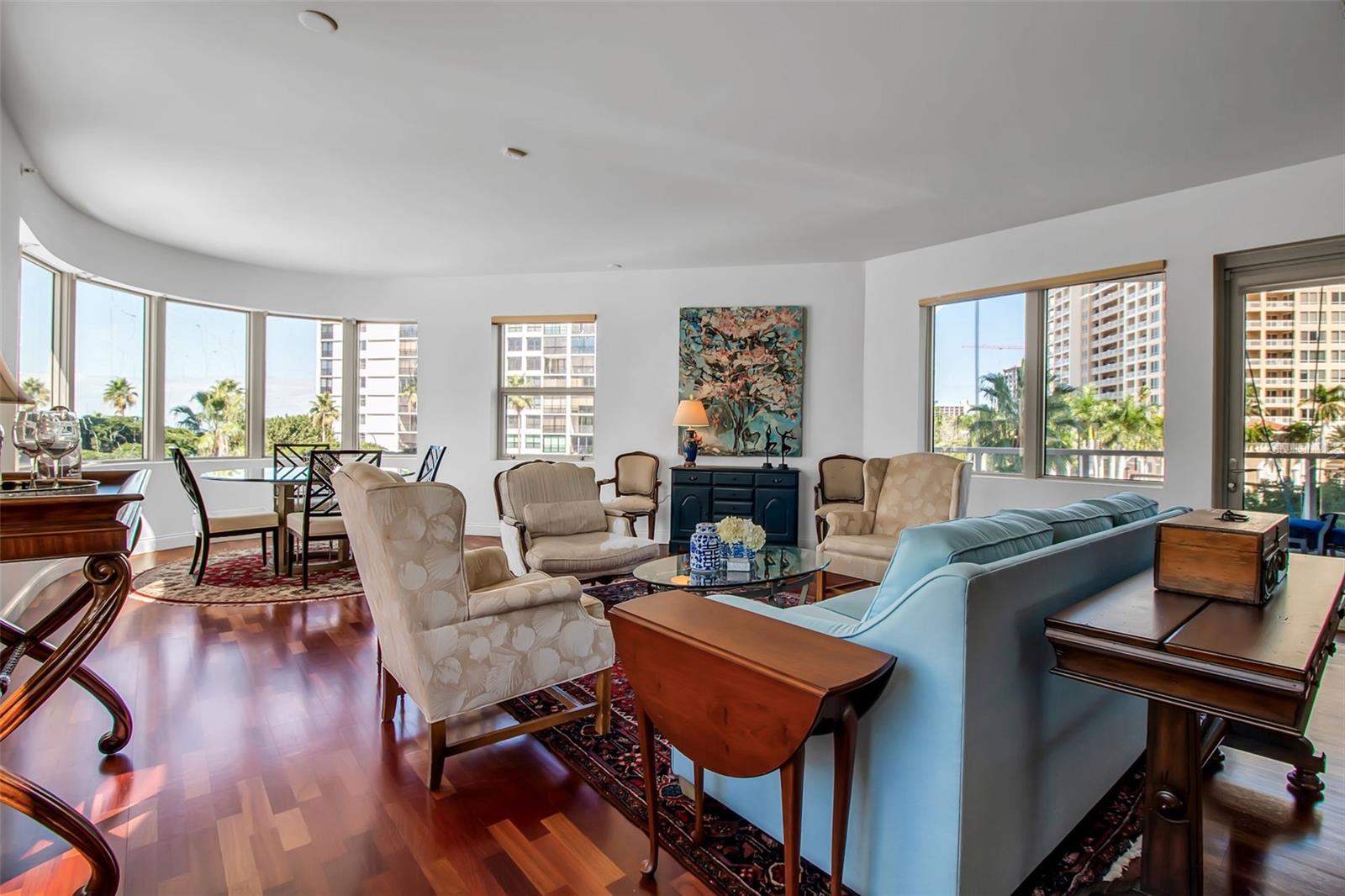 Image 9 of 34 For 128 Golden Gate Point 301b