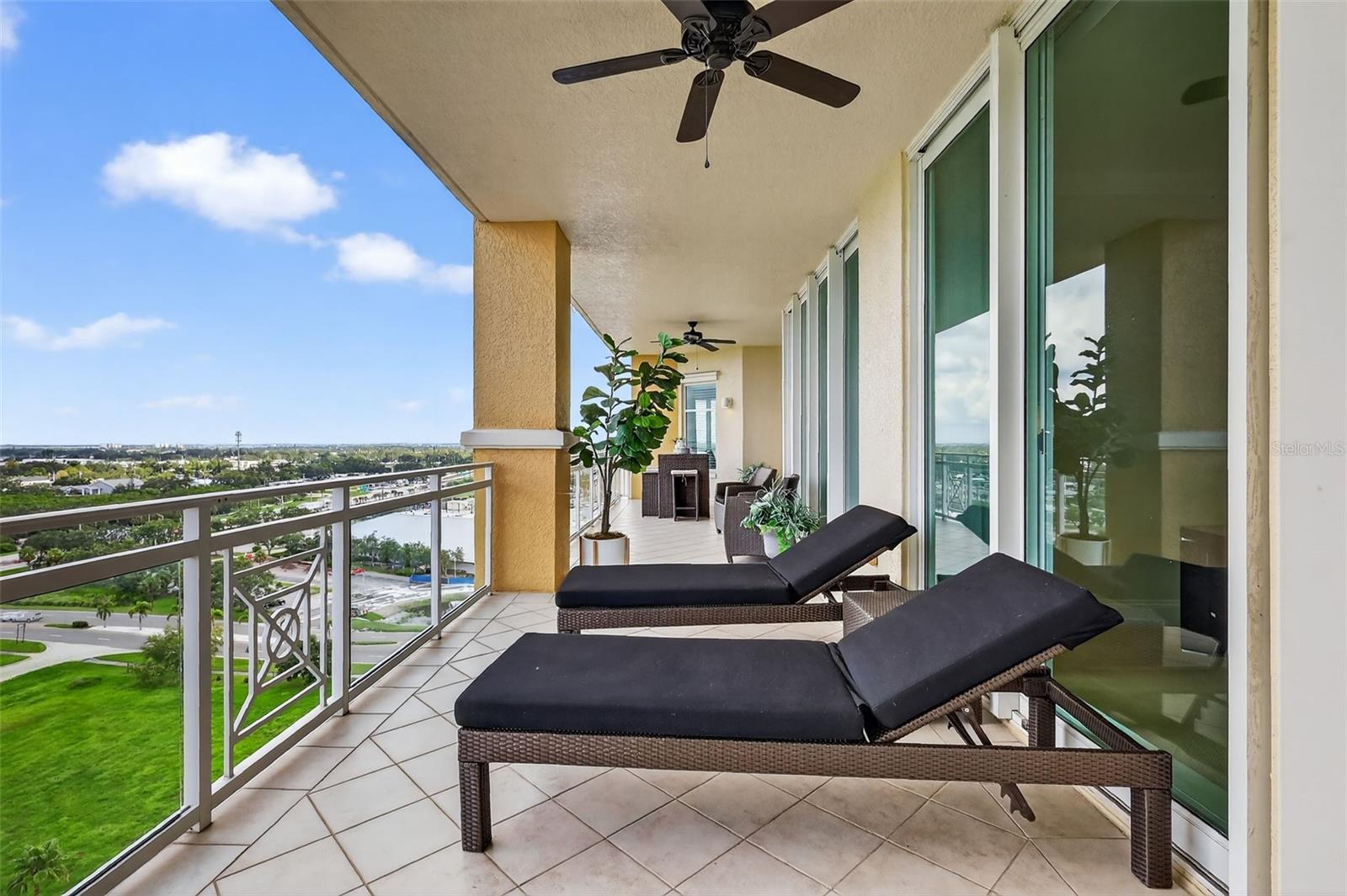 Image 33 of 62 For 130 Riviera Dunes Way 1104