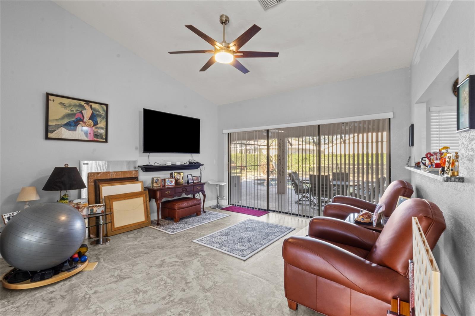 Image 59 of 83 For 4219 Presidential Avenue Circle E