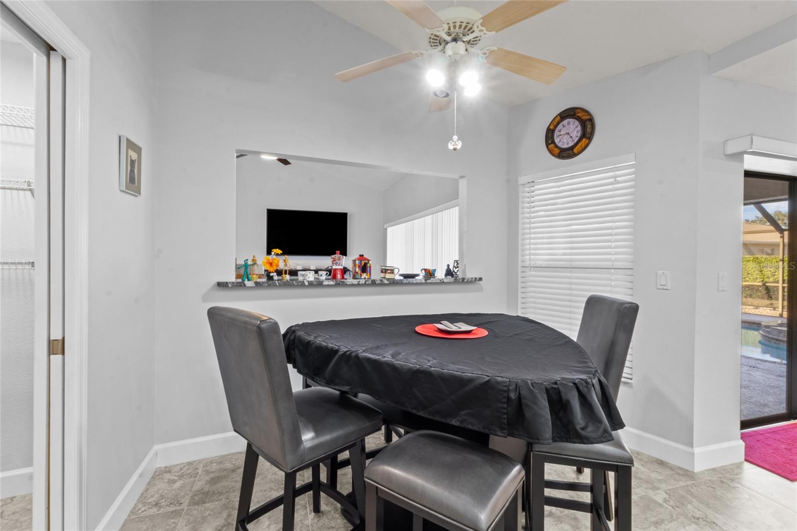 Image 60 of 83 For 4219 Presidential Avenue Circle E