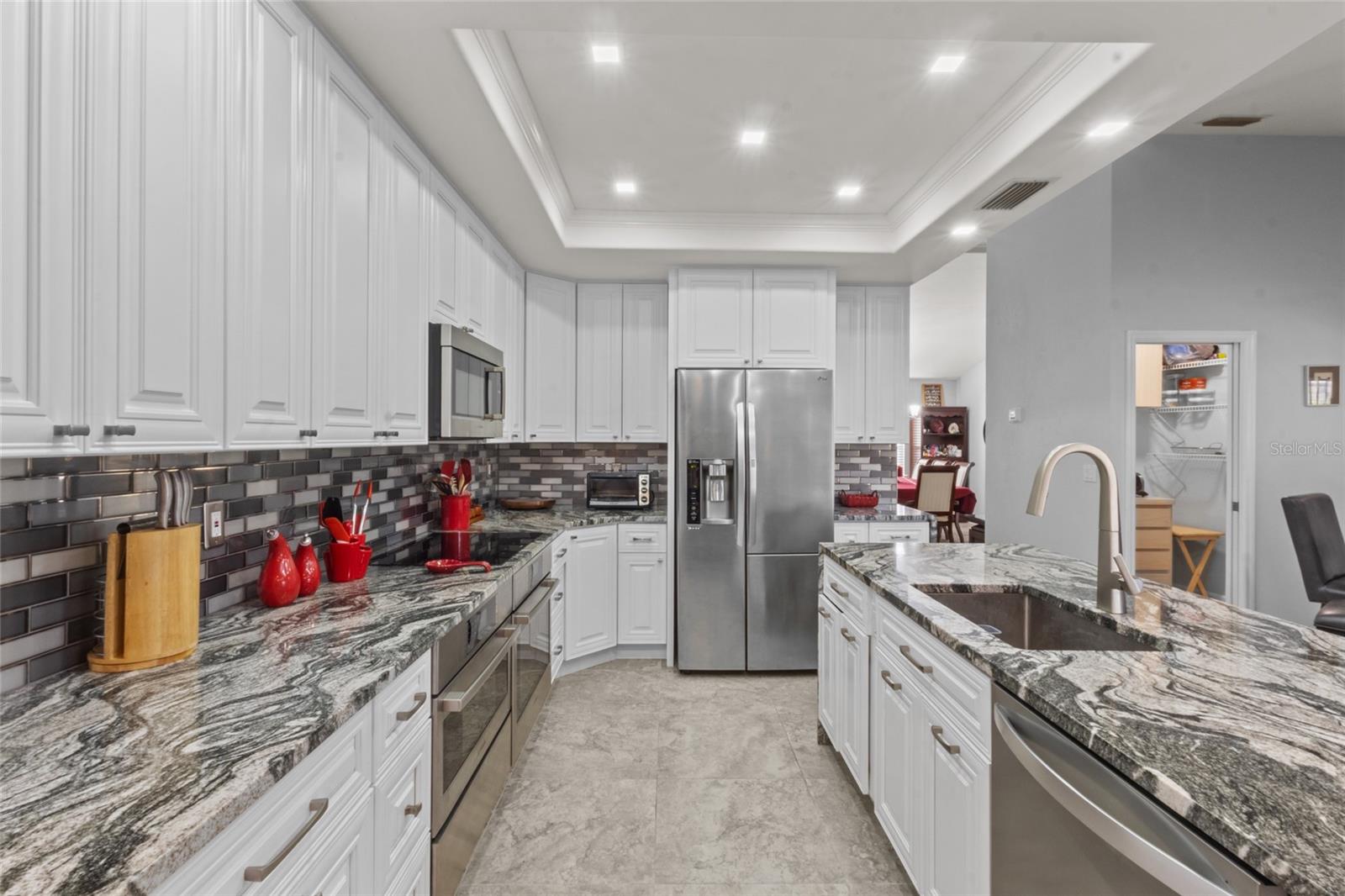 Image 62 of 83 For 4219 Presidential Avenue Circle E