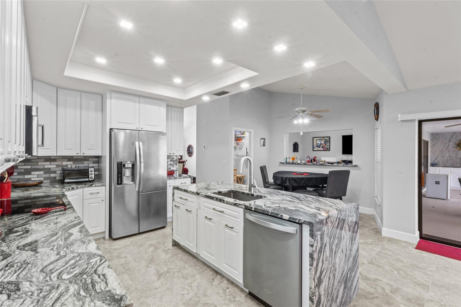 Image 63 of 83 For 4219 Presidential Avenue Circle E