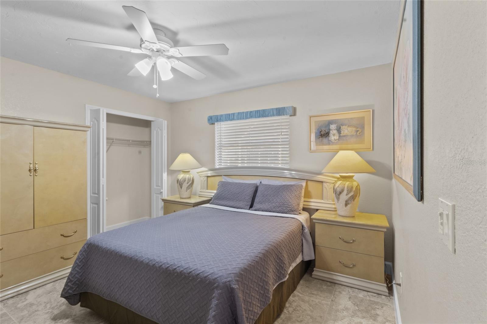 Image 70 of 83 For 4219 Presidential Avenue Circle E