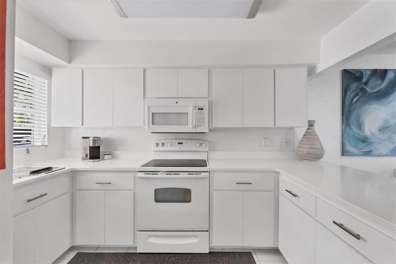 Image 12 of 57 For 4660 Ocean Boulevard N1