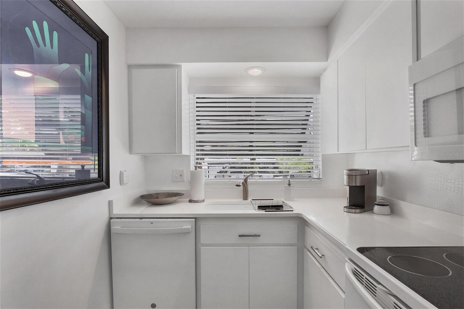 Image 14 of 57 For 4660 Ocean Boulevard N1