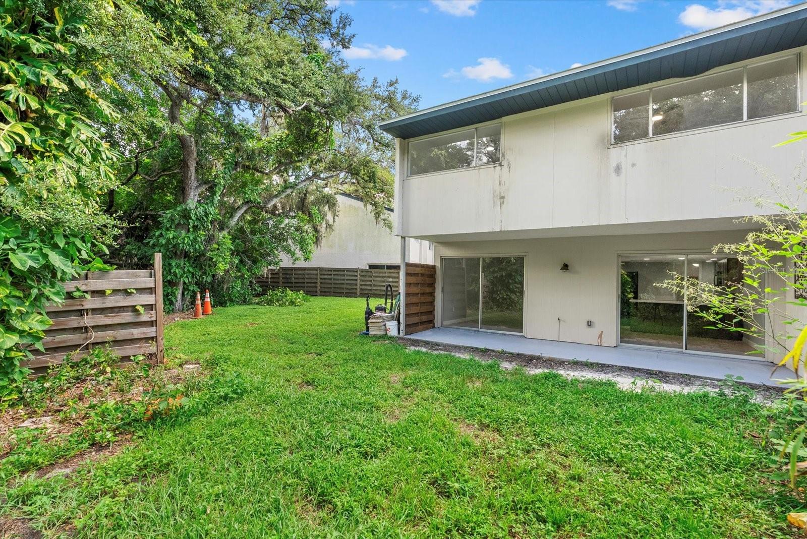 Image 27 of 43 For 1125 Longfellow Way