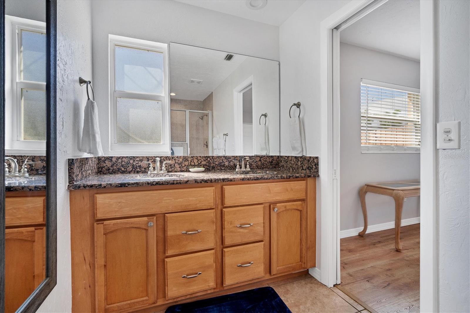 Image 18 of 25 For 5738 Antilles Drive