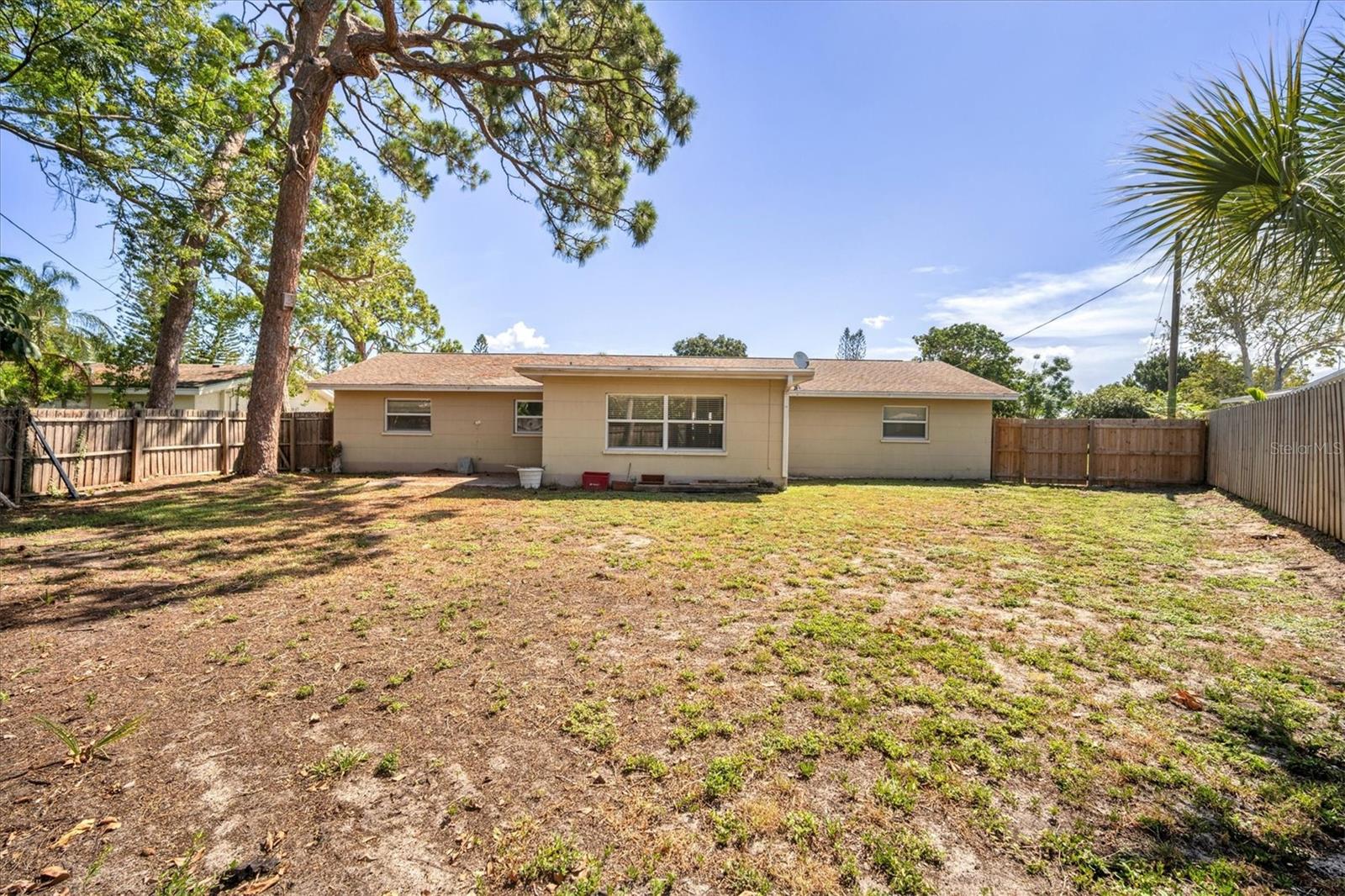 Image 25 of 25 For 5738 Antilles Drive