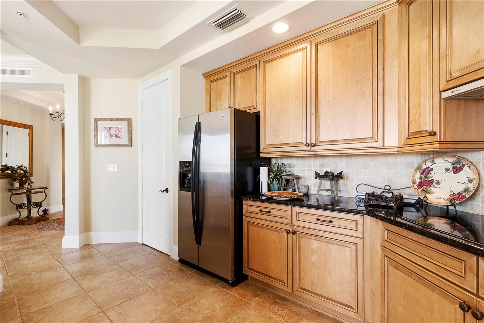 Image 21 of 66 For 140 Riviera Dunes Way 604