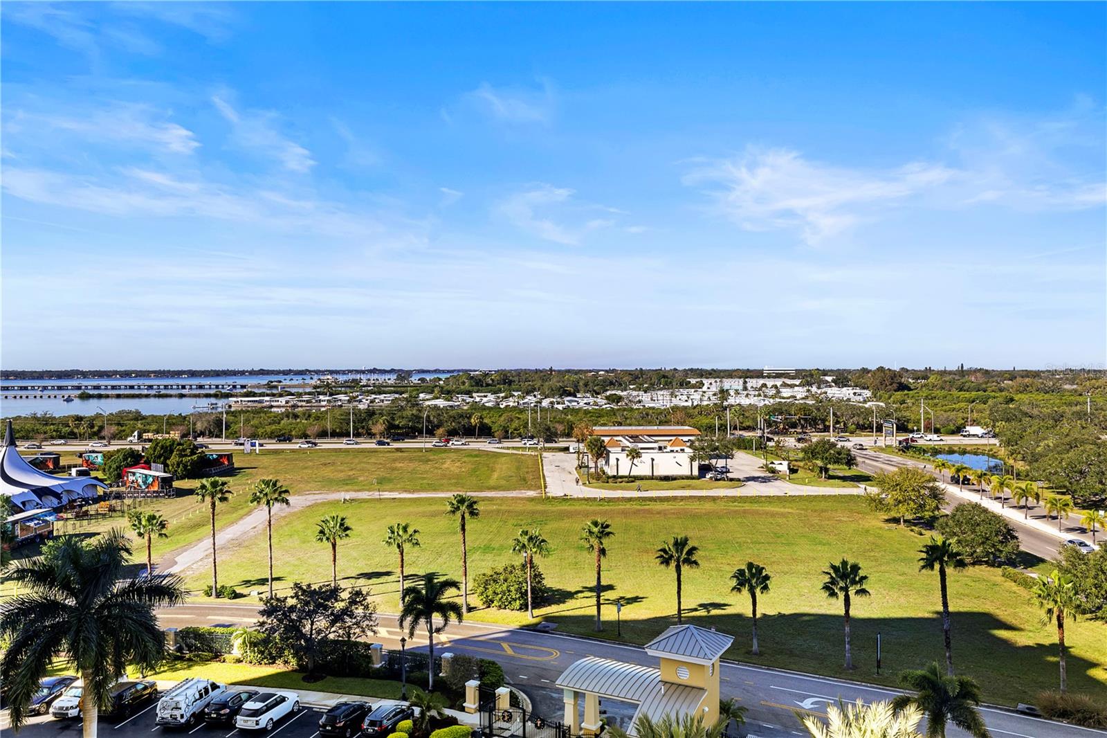 Image 25 of 66 For 140 Riviera Dunes Way 604