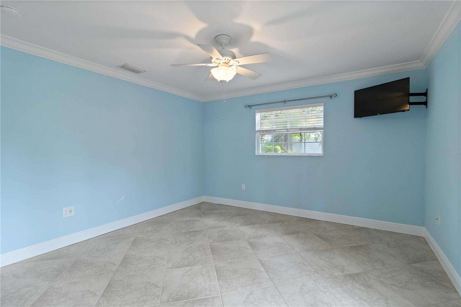Image 33 of 54 For 310 62nd Street B