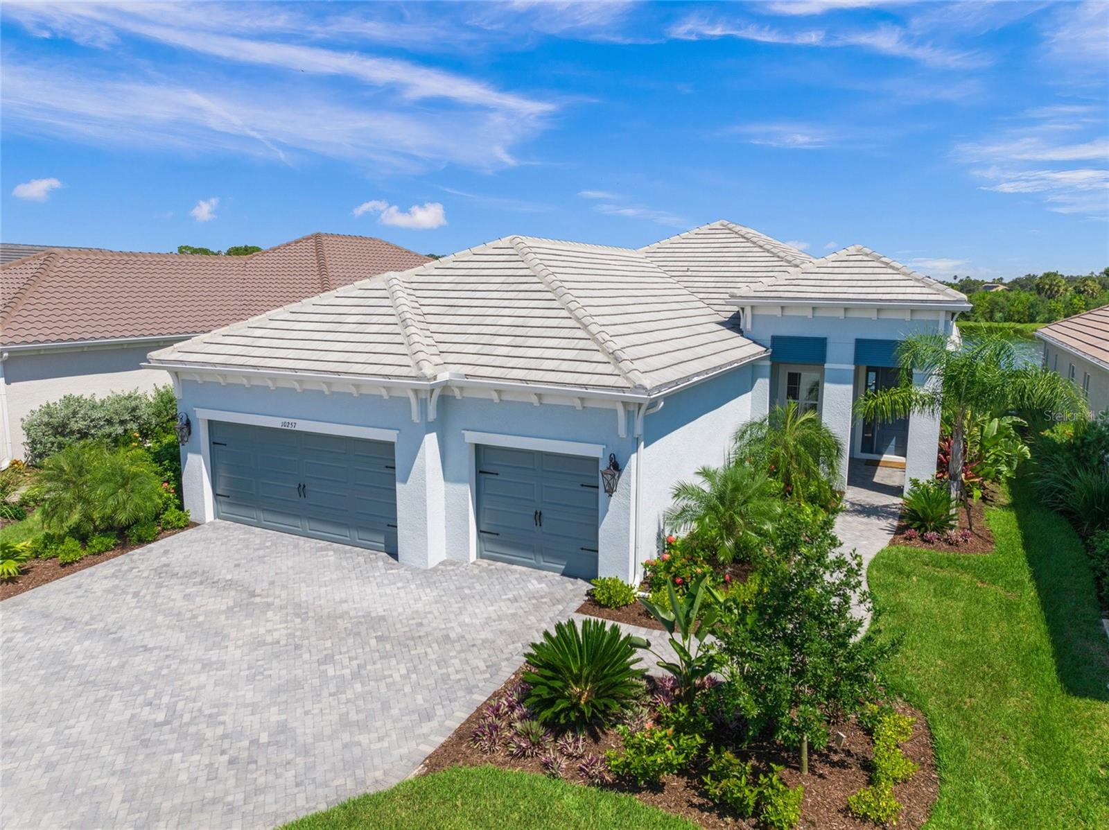 Image 47 of 73 For 10257 Canaveral Circle