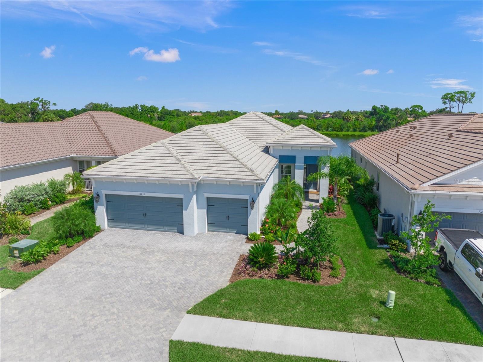 Image 53 of 73 For 10257 Canaveral Circle
