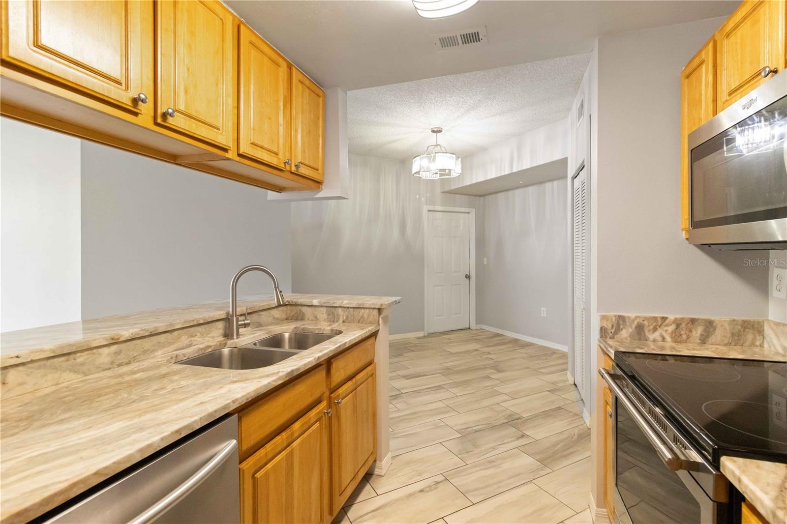 Image 10 of 41 For 4763 Travini Circle 3-111
