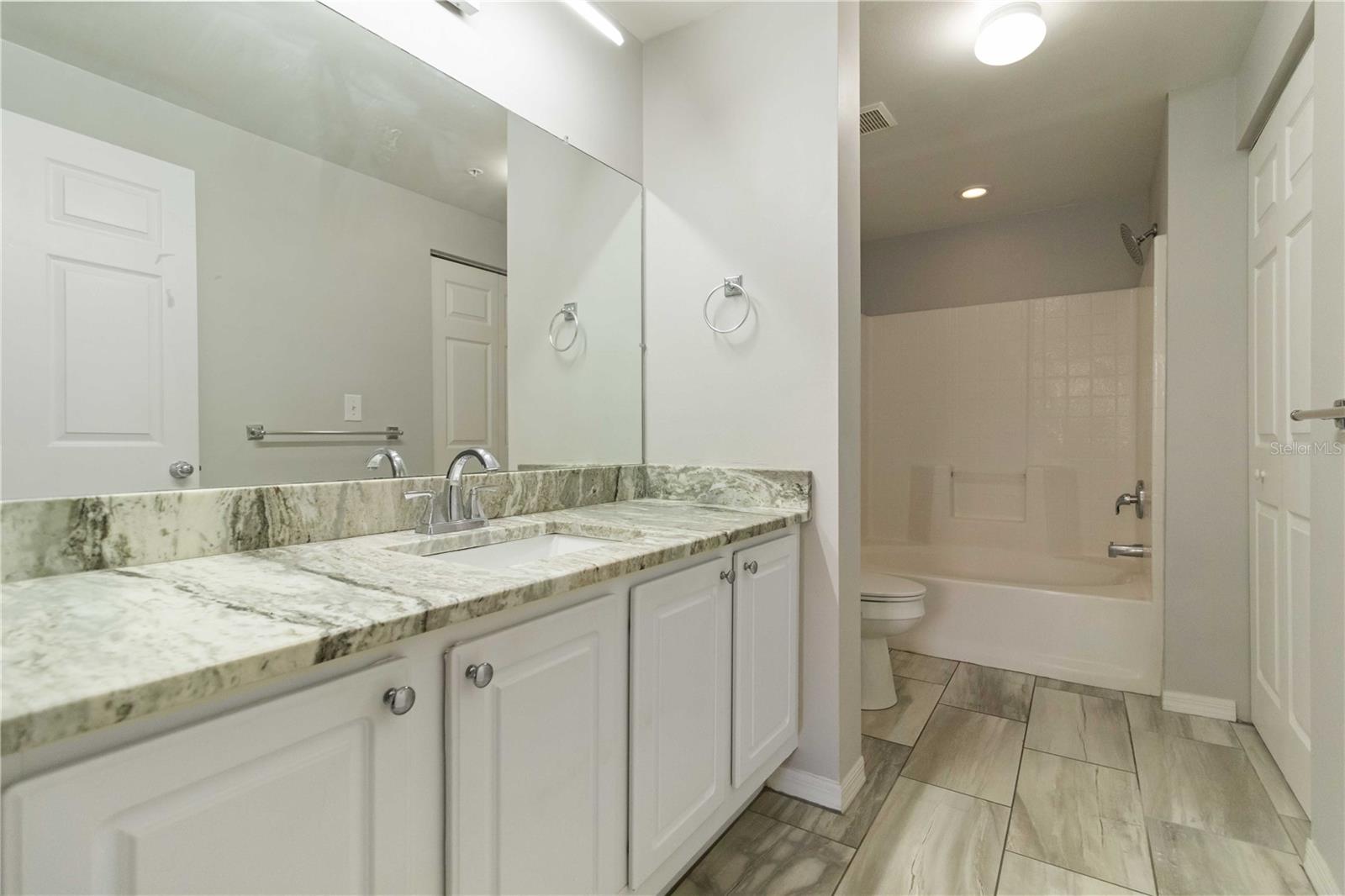 Image 22 of 41 For 4763 Travini Circle 3-111
