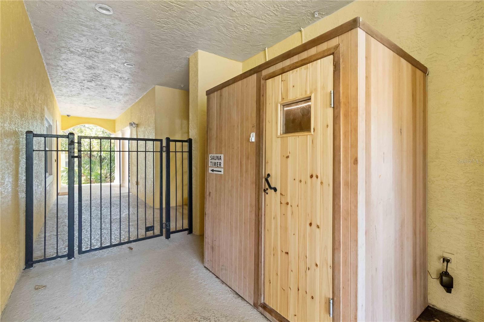 Image 29 of 41 For 4763 Travini Circle 3-111