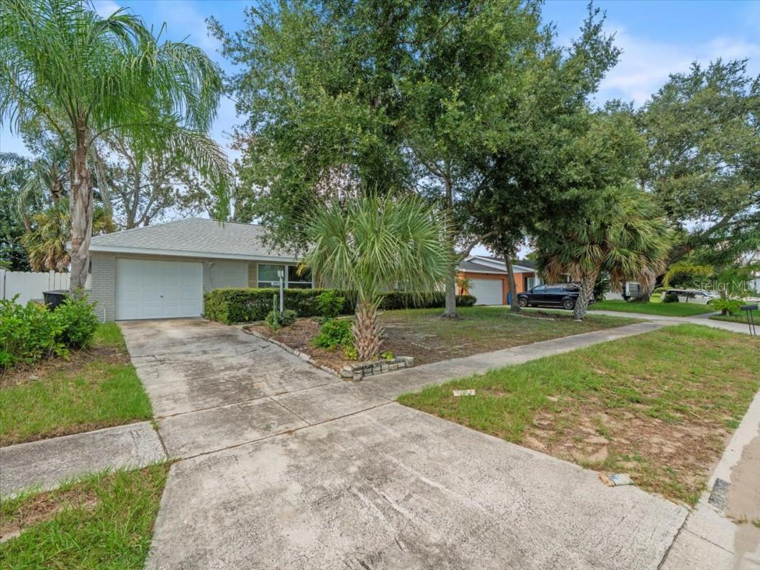 Image 32 of 36 For 1484 Southridge Drive