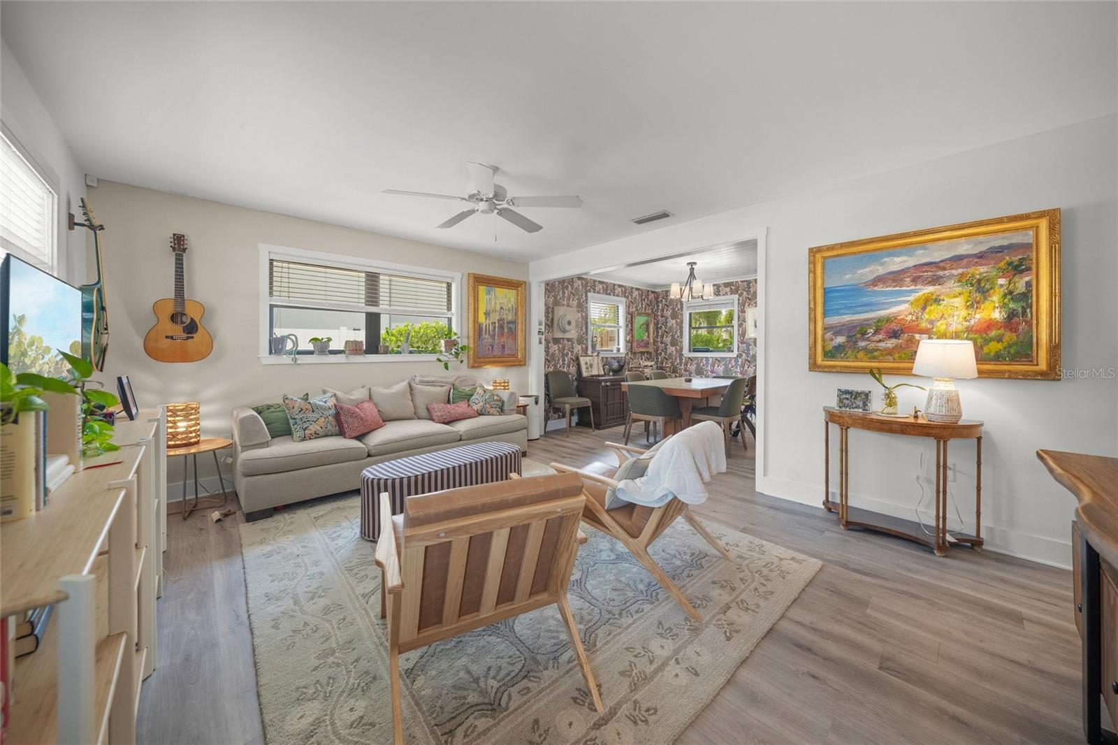 Image 8 of 64 For 2616 Martin Street