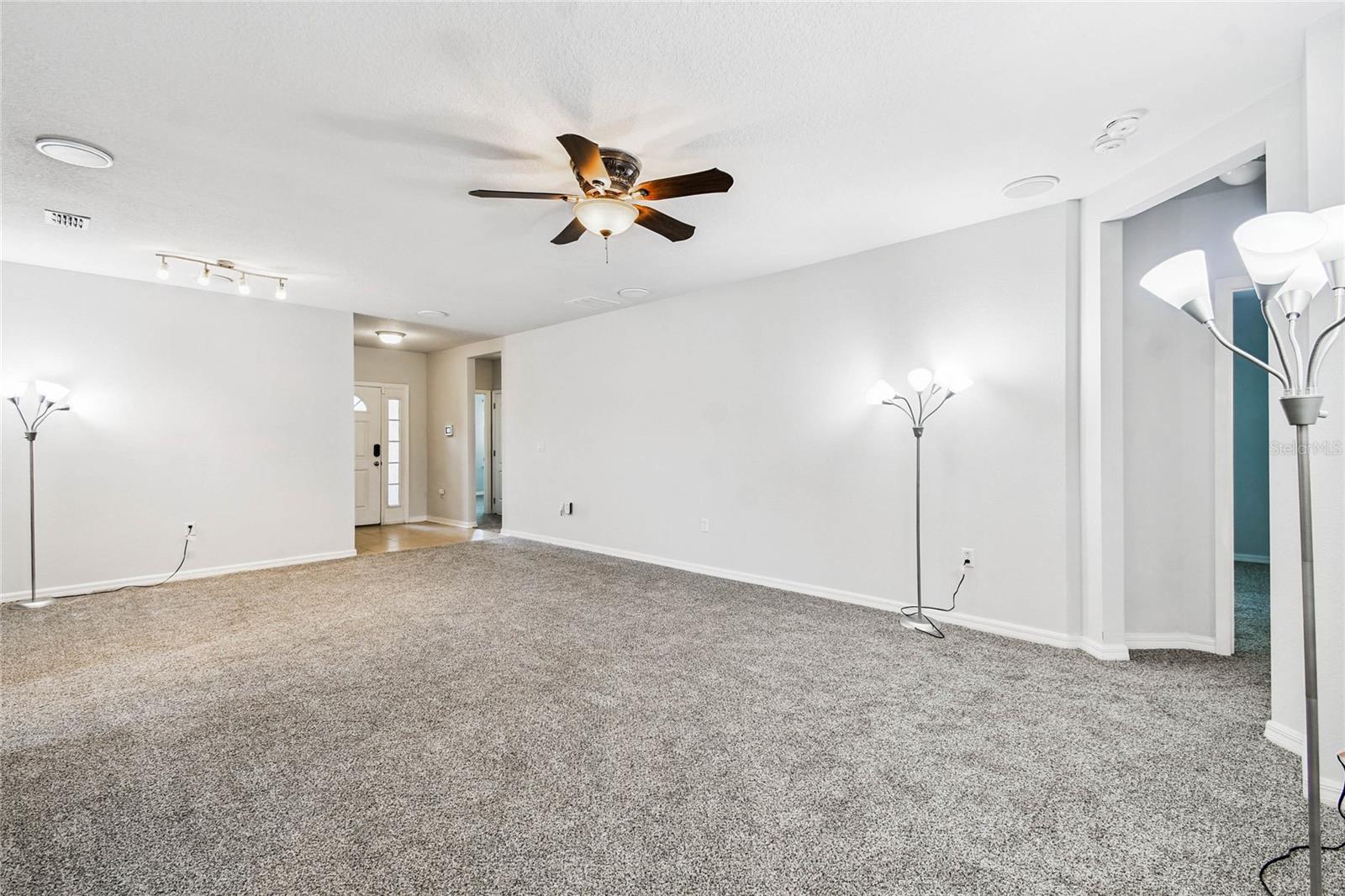 Image 13 of 68 For 2230 10th Avenue E