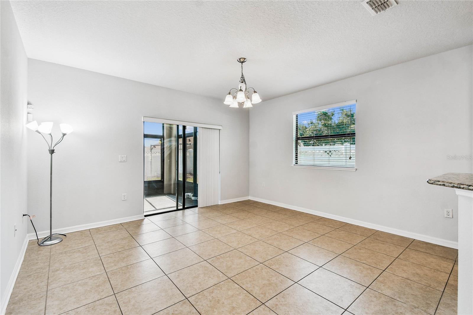 Image 26 of 68 For 2230 10th Avenue E