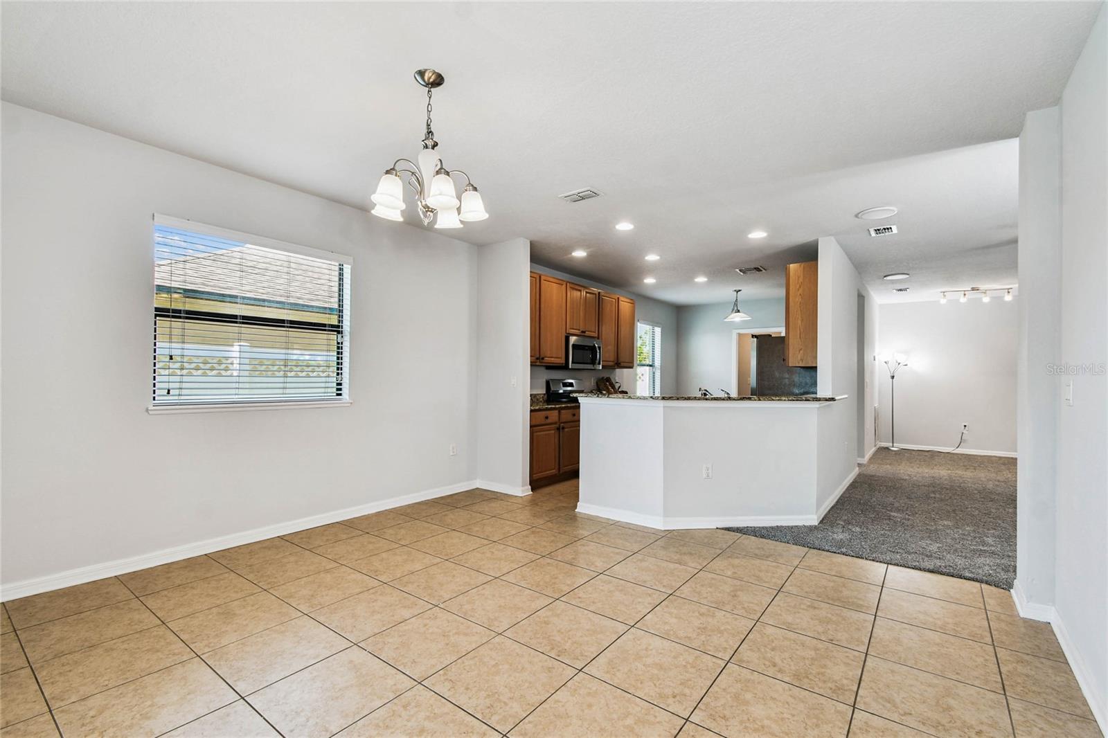 Image 29 of 68 For 2230 10th Avenue E