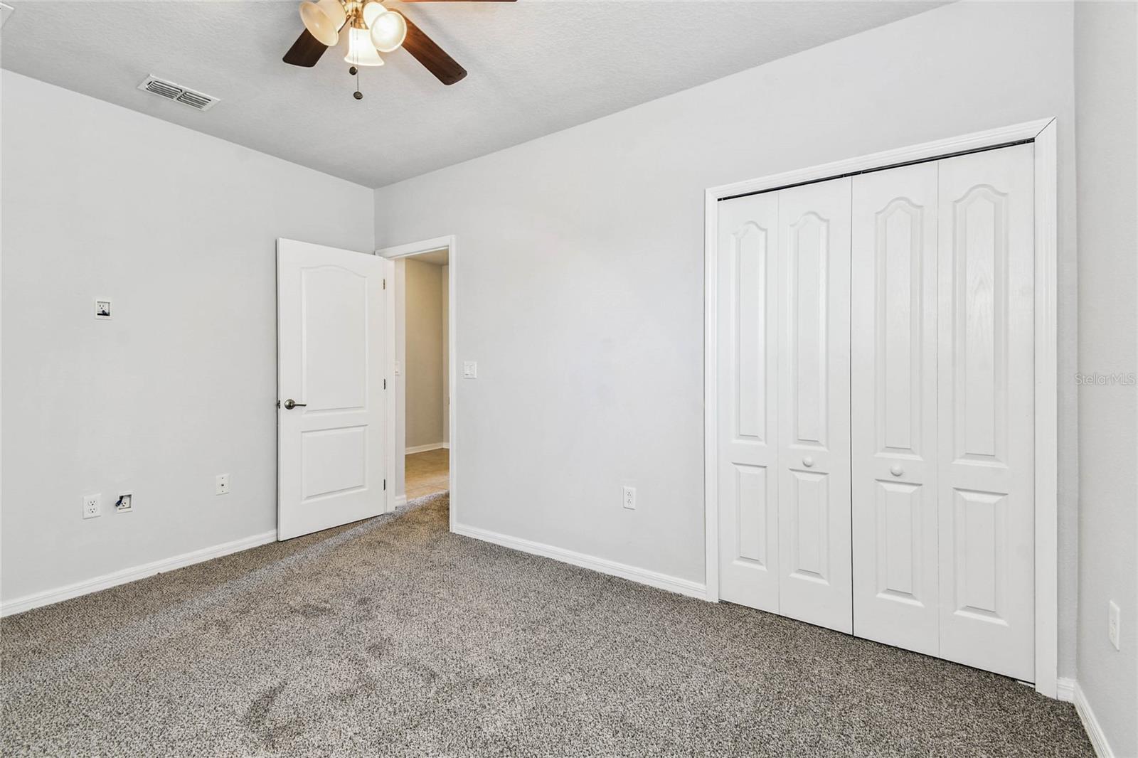 Image 34 of 68 For 2230 10th Avenue E