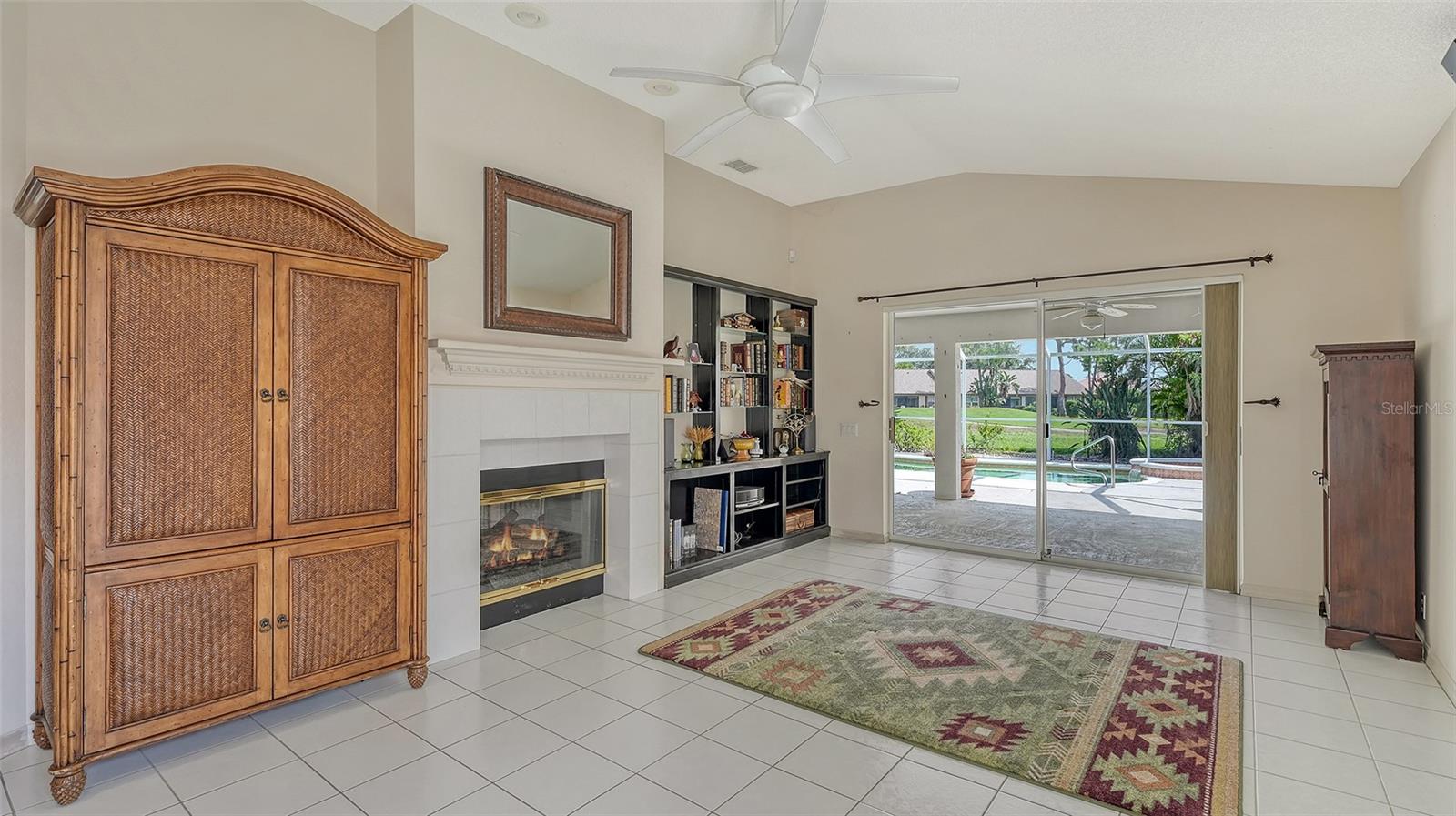 Image 11 of 82 For 5829 Fairwoods Circle