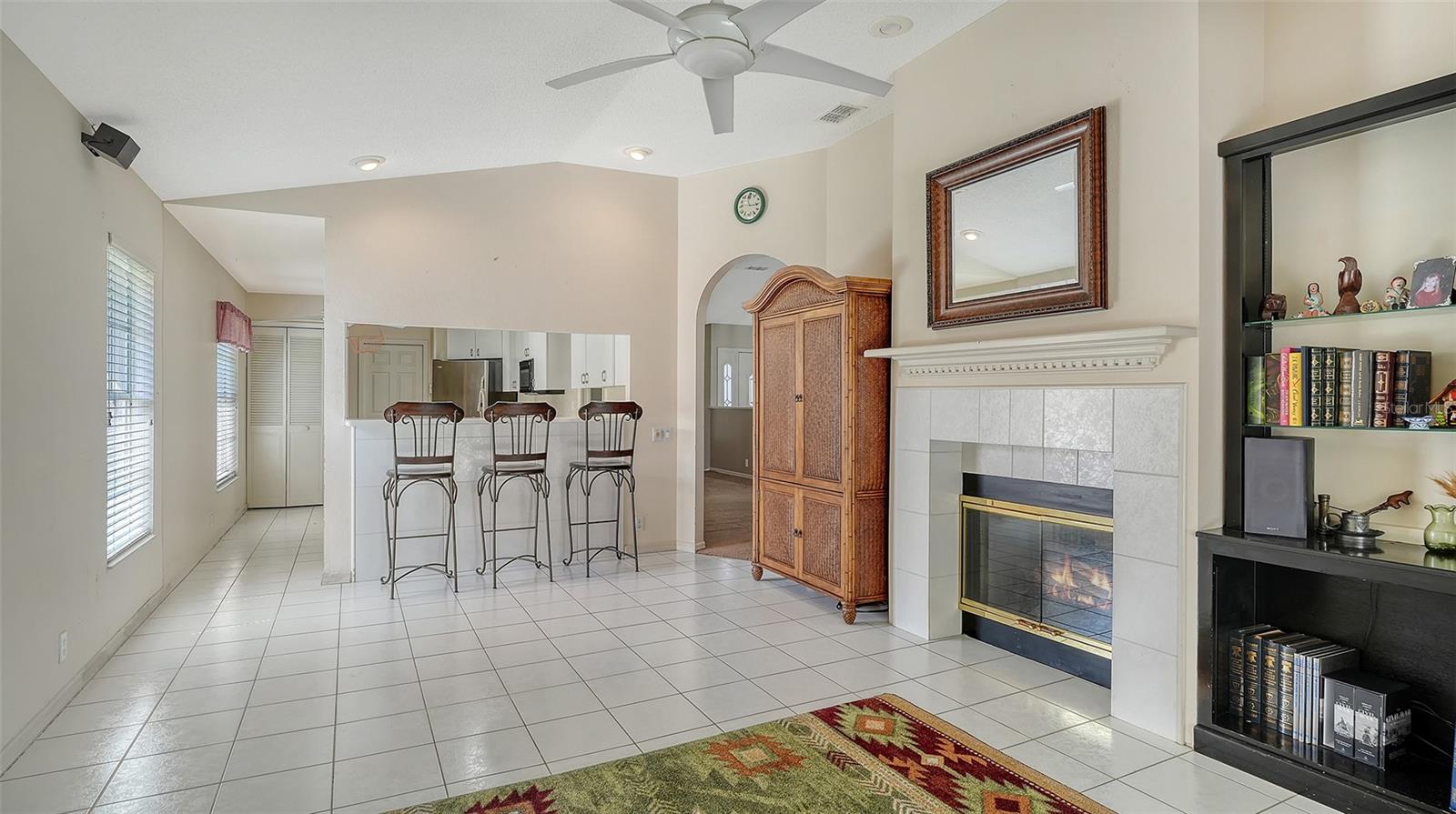 Image 12 of 82 For 5829 Fairwoods Circle