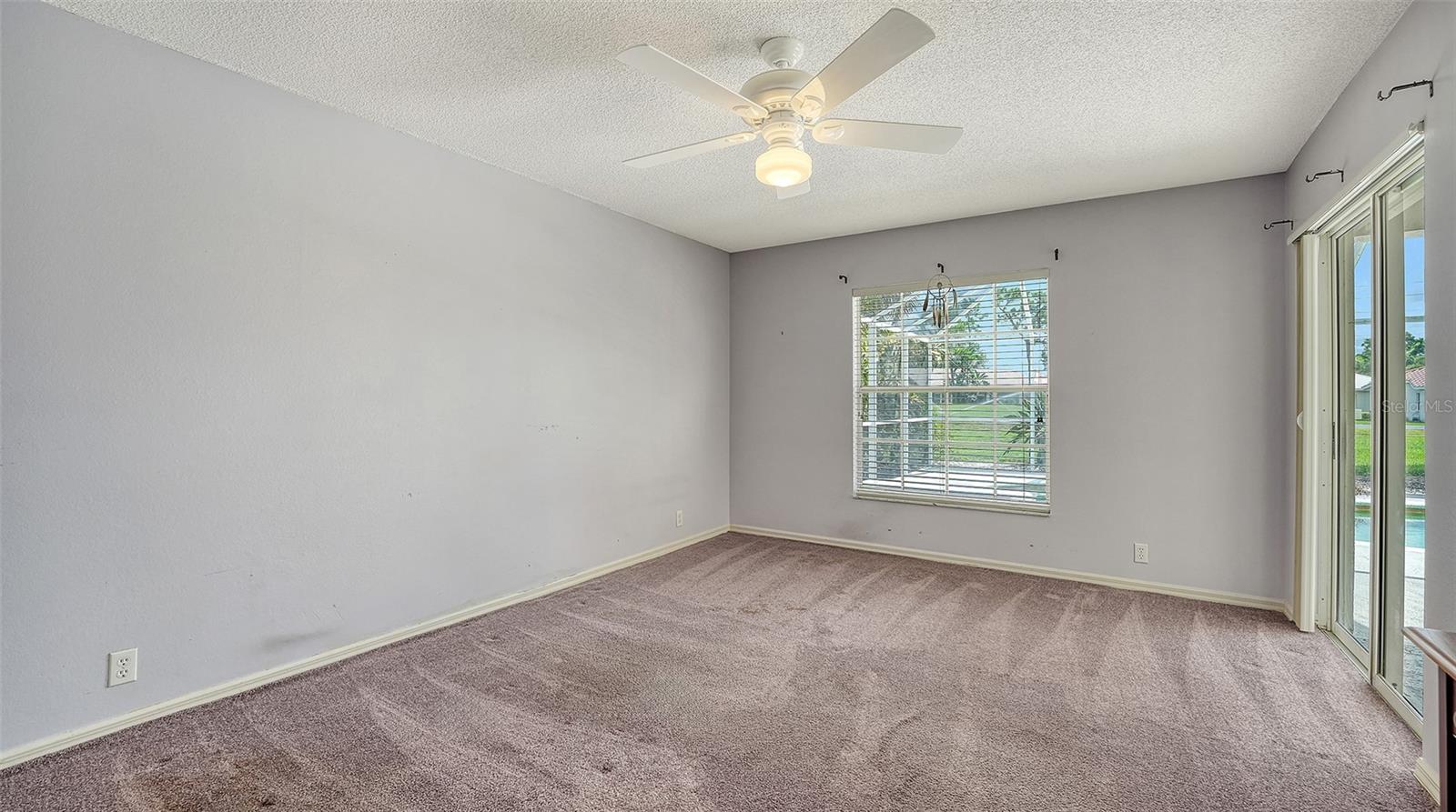 Image 18 of 82 For 5829 Fairwoods Circle