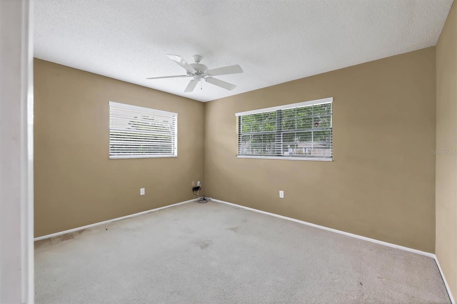 Image 18 of 34 For 2107 42nd Street W
