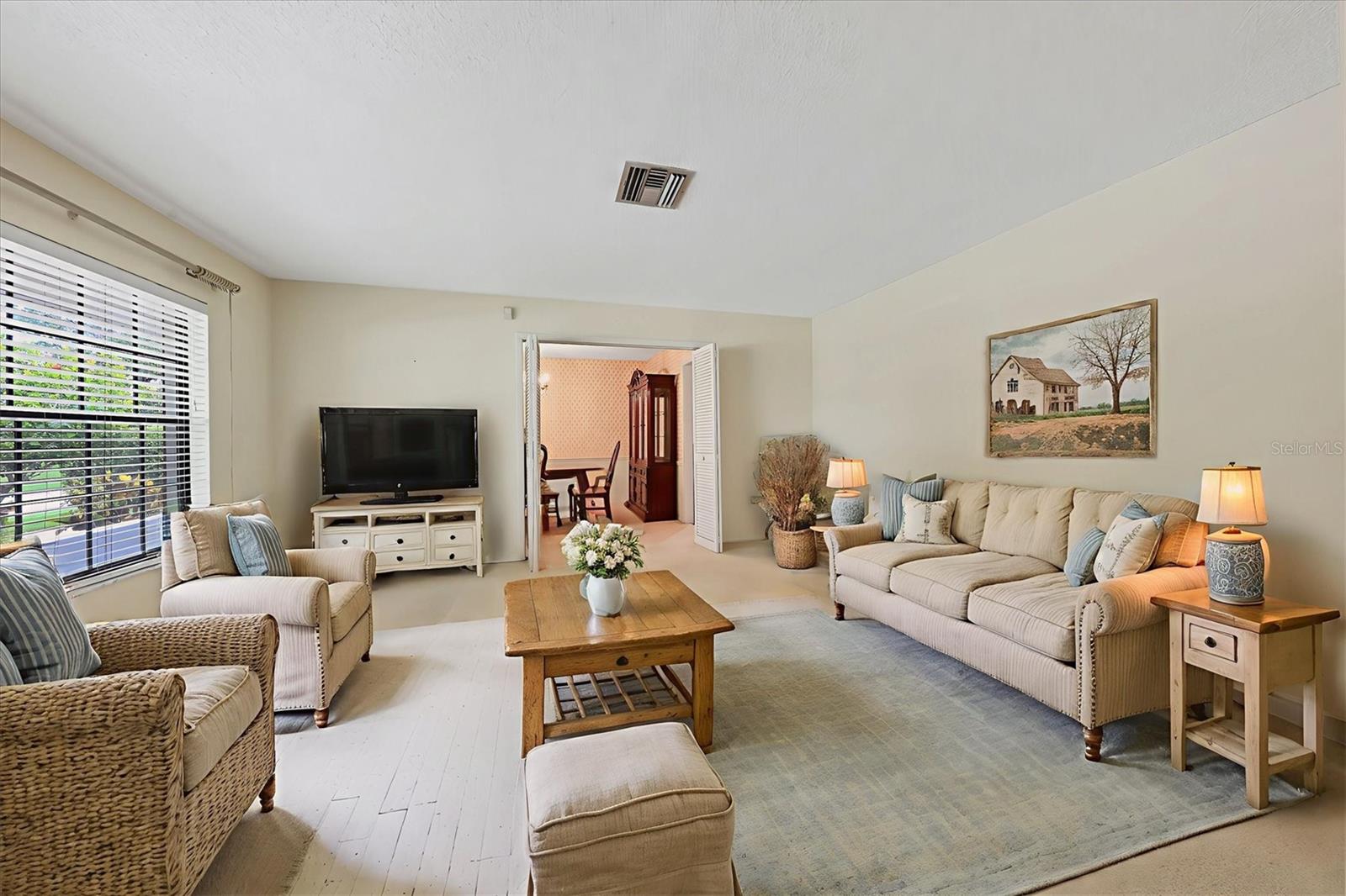 Image 6 of 34 For 2107 42nd Street W