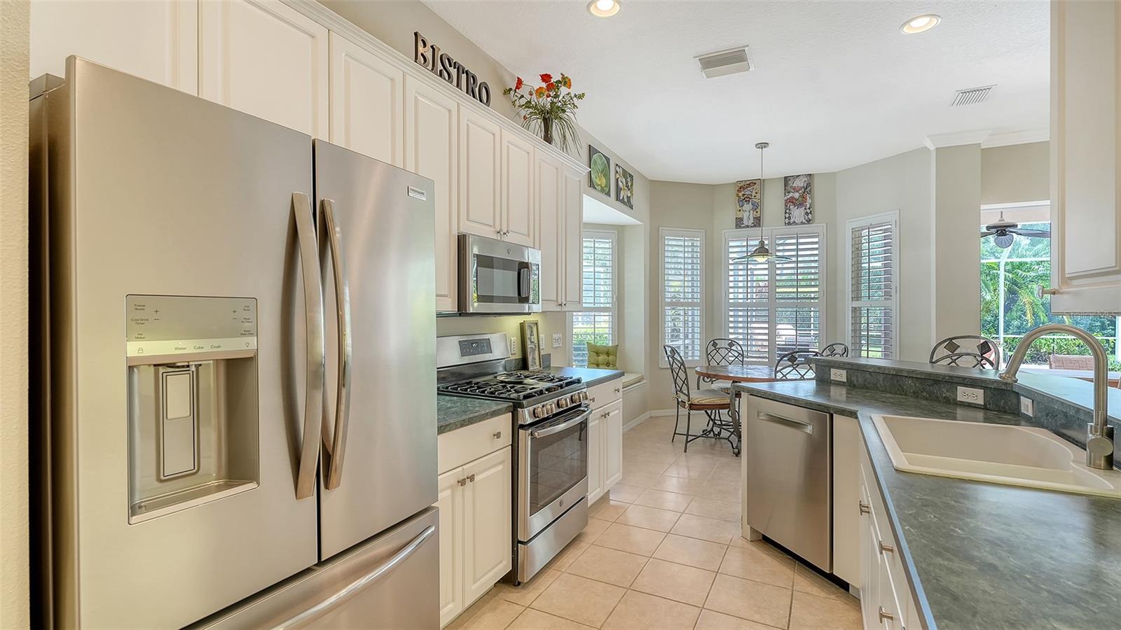 Image 15 of 89 For 6909 Lennox Place