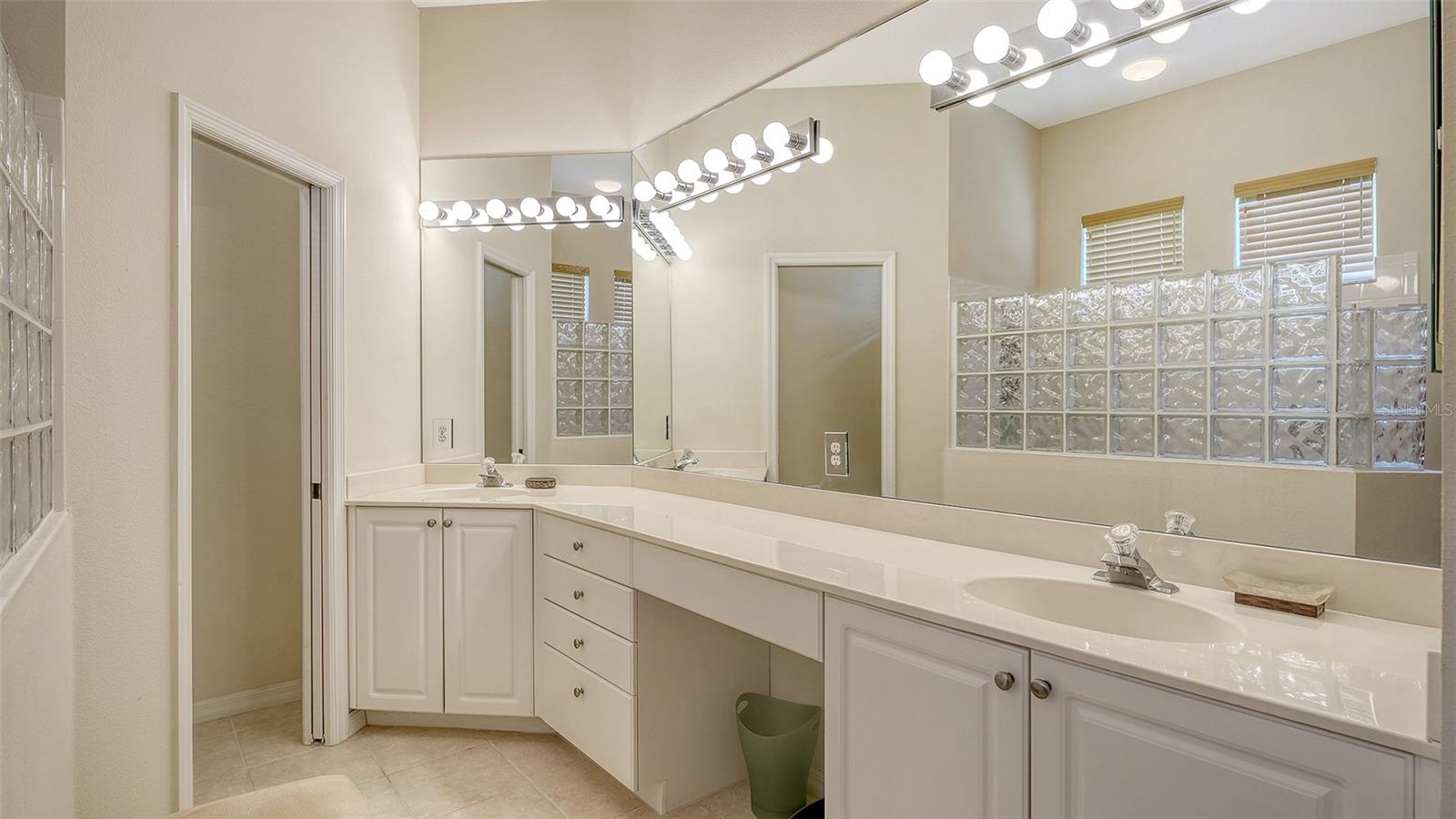Image 21 of 89 For 6909 Lennox Place